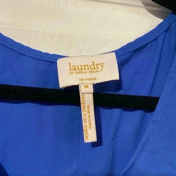 Laundry by Shelli Segal Cobalt Blue Semi Sheer Sleeveless Blouse Pleated Size M - Picture 4 of 10